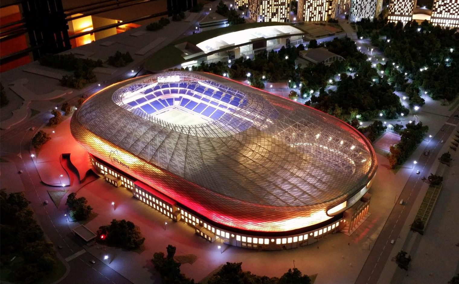 остекление стадиона Динамо