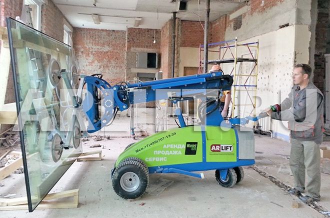 реконструкция здания стекло-роботом Winlet